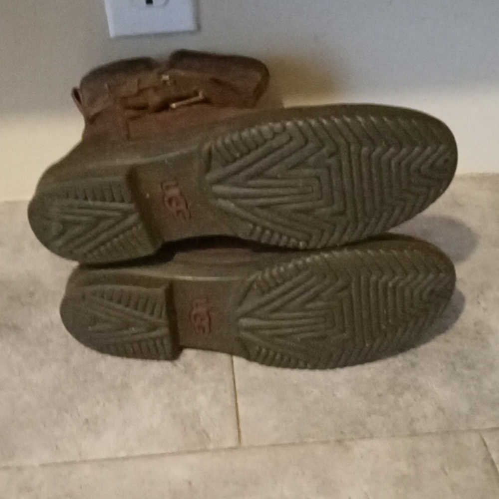 UGG boots size 7.5 women - Picture 5 of 7
